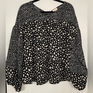 Hailey & Co dotted top